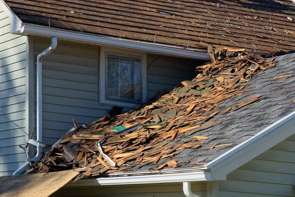 Storm Damage Roofing Efficiency